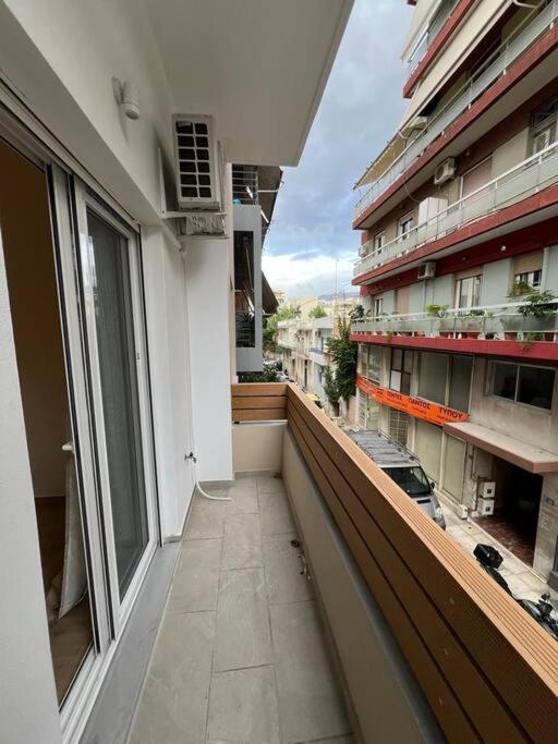 Cozy New Apartment Nearby Metro Athene Buitenkant foto