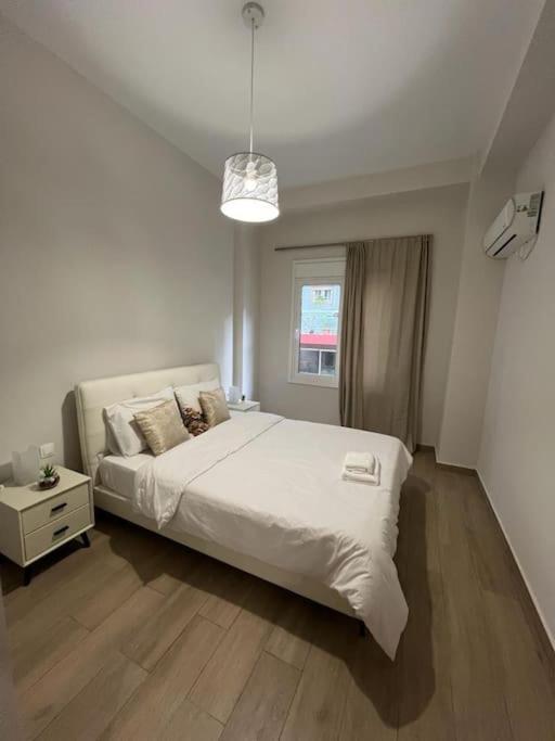 Cozy New Apartment Nearby Metro Athene Buitenkant foto