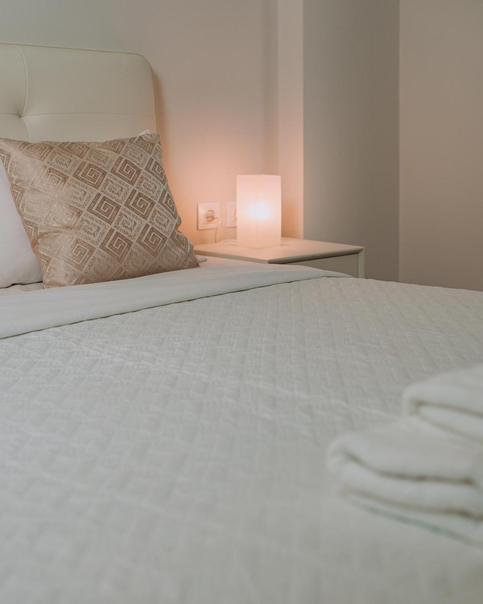 Cozy New Apartment Nearby Metro Athene Buitenkant foto