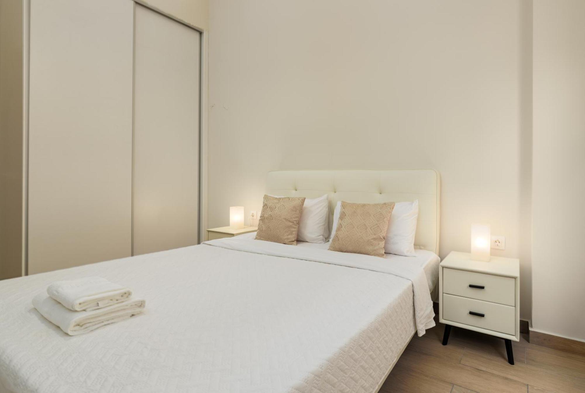 Cozy New Apartment Nearby Metro Athene Buitenkant foto